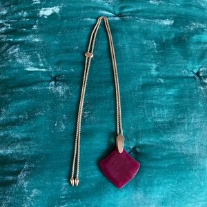 Kendra Scott Gold and Maroon Stone Aislinn Necklace